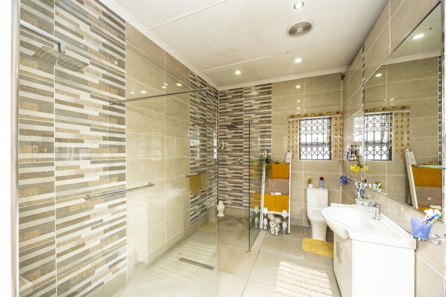 4 Bedroom Property for Sale in Bonnie Doone Eastern Cape